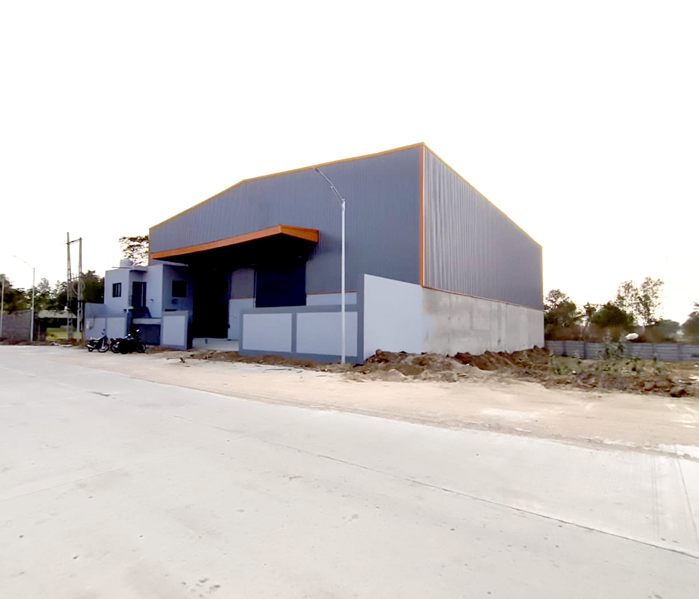 Medical/Pharma Warehouse – Dr. Warehouse - View 1